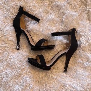 ⚡️CLOSET SALE⚡️ Strappy black suede heels